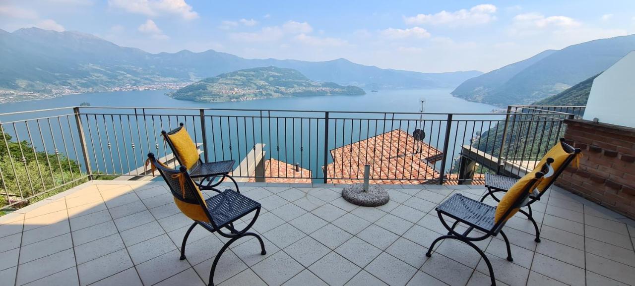 La Villetta In Residence Con Piscina E Vista Lago Parzanica Exteriör bild